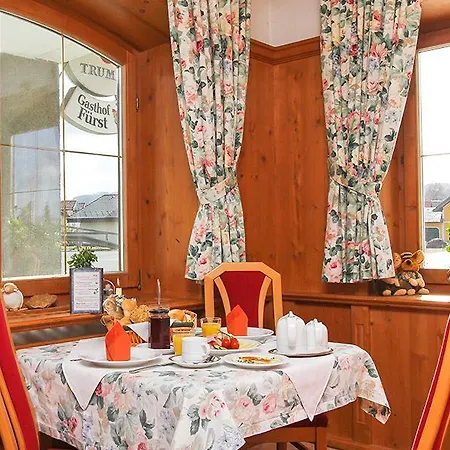Landgasthof Furst Πανδοχείο Mattsee